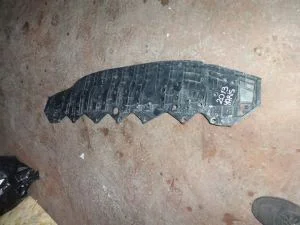 TOYOTA YARIS 2013 ÇIKMA ÖN TAMPON ALTI MUHAFAZA 2012 - 2013 - 2014 - 2015 - 2016 - 2017 Arası Modellerle Uyumludur