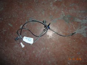 TOYOTA YARIS 2015 ÇIKMA SAĞ ÖN ABS SENSÖRÜ 2014 - 2015 - 2016 - 2017 Arası Modellerle Uyumludur