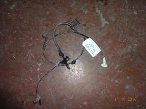 TOYOTA YARIS 2015 ÇIKMA SOL ÖN ABS SENSÖRÜ 2014 - 2015 - 2016 - 2017 Arası Modellerle Uyumludur