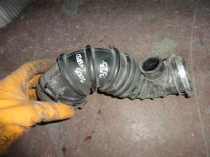 TOYOTA VERSO 2005 ÇIKMA HAVA FİLTRESİ BORUSU 2004 - 2005 - 2006 - 2007 - 2008 - 2009 Arası Modellerle Uyumludur