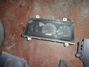 TOYOTA HIACE 2008 ÇIKMA GÖSTERGE SAATİ 2007 - 2008 - 2009 - 2010 Arası Modellerle Uyumludur