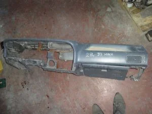 TOYOTA HIACE 1995 ÇIKMA GÖĞÜS 1993 - 1994 - 1995 - 1996 - 1997 - 1998 - 1999 Arası Modellerle Uyumludur