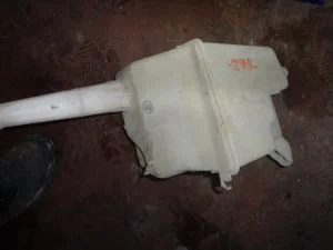 TOYOTA HIACE 2008 ÇIKMA CAM SU BİDONU 2007 - 2008 - 2009 - 2010 Arası Modellerle Uyumludur
