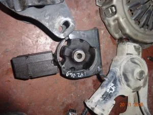 TOYOTA COROLLA HB 2006 ÇIKMA ŞANZIMAN KULAĞI 2005 - 2006 - 2007 Arası Modellerle Uyumludur