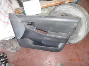 TOYOTA COROLLA HB 2006 ÇIKMA SAĞ ÖN KAPI DÖŞEMESİ 2005 - 2006 - 2007 Arası Modellerle Uyumludur