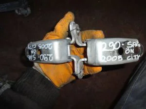 HONDA CITY 2005 ÇIKMA SAĞ ÖN ALT KAPI MENTEŞESİ 2004 - 2005 - 2006 - 2007 - 2008 - 2009 Arası Modellerle Uyumludur