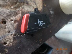 HONDA CRV 2000 ÇIKMA DÖRTLÜ SİNYAL DÜĞMESİ 1999 - 2000 - 2001 Arası Modellerle Uyumludur