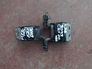 HONDA CRV 2011 ÇIKMA SOL ARKA KAPI ALT MENTEŞESİ 2010 - 2011 - 2012 Arası Modellerle Uyumludur