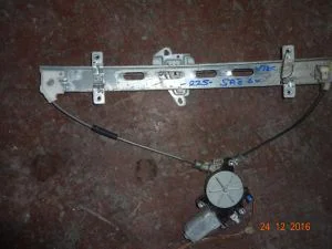 HONDA CIVIC 2002 ÇIKMA SAĞ ÖN CAM MOTORU 2002 - 2003 Arası Modellerle Uyumludur