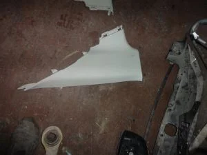 MAZDA 3 2018 ÇIKMA SAĞ ARKA ÜST DİREK PLASTİĞİ 2017 - 2018 Arası Modellerle Uyumludur