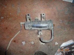 MAZDA 3 2004 ÇIKMA GANİSTER BİDONU 2003 - 2004 - 2005 - 2006 - 2007 Arası Modellerle Uyumludur