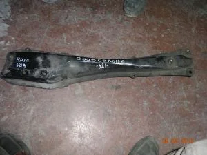 TOYOTA COROLLA 2003 ÇIKMA HASARLI ÖN PANEL ALTI TRAVEZİ 2002 - 2003 - 2004 Arası Modellerle Uyumludur