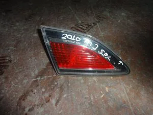 MAZDA 3 2011 ÇIKMA HAFİF HASARLI SOL İÇ STOP LAMBASI 2009 - 2010 - 2011 - 2012 - 2013 Arası Modellerle Uyumludur