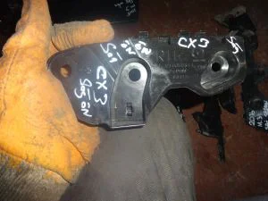 MAZDA CX - 3 2015 ÇIKMA HAFİF HASARLI SAĞ ÖN TAMPON BRAKETİ 2015 - 2016 - 2017 - 2018 Arası Modellerle Uyumludur