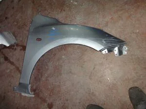 MAZDA 3 2010 ÇIKMA HAFİF HASARLI SAĞ ÖN ÇAMURLUK 2009 - 2010 - 2011 Arası Modellerle Uyumludur