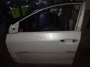 TOYOTA COROLLA 2015 ÇIKMA HAFİF HASARLI SOL ÖN KAPI 2013 - 2014 - 2015 - 2016 - 2017 - 2018 Arası Modellerle Uyumludur