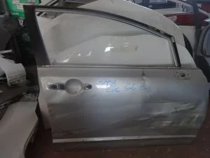 HONDA CIVIC 2008 ÇIKMA HAFİF HASARLI SAĞ ÖN KAPI 2006 - 2007 - 2008 - 2009 - 2010 - 2011 Arası Modellerle Uyumludur