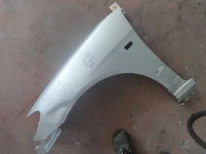 HONDA CIVIC 2004 ÇIKMA HAFİF HASARLI SOL ÖN ÇAMURLUK 2004 - 2005 - 2006 Arası Modellerle Uyumludur