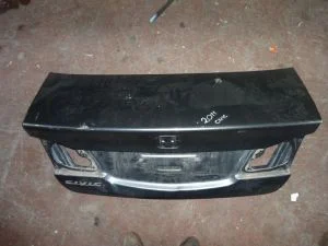 HONDA CIVIC 2010 ÇIKMA HAFİF HASARLI BAGAJ KAPAĞI 2009 - 2010 - 2011 Arası Modellerle Uyumludur