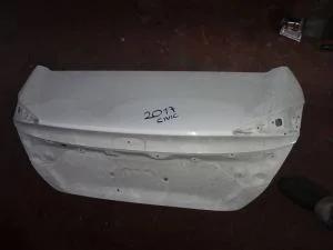 HONDA CIVIC 2018 ÇIKMA HAFİF HASARLI BAGAJ KAPAĞI 2016 - 2017 - 2018 - 2019 - 2020 - 2021 Arası Modellerle Uyumludur