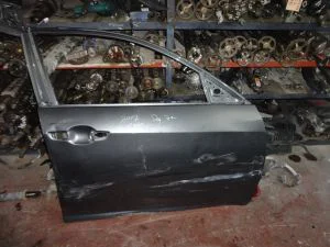 HONDA CIVIC 2018 ÇIKMA HAFİF HASARLI SAĞ ÖN KAPI 2016 - 2017 - 2018 - 2019 - 2020 - 2021 Arası Modellerle Uyumludur