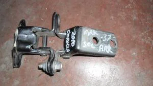 TOYOTA COROLLA 2008 ÇIKMA SOL ARKA KAPI ALT MENTEŞESİ 2007 - 2008 - 2009 - 2010 Arası Modellerle Uyumludur