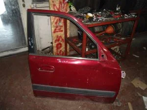 HONDA CRV 2000 ÇIKMA SAĞ ÖN KAPI 1999 - 2000 - 2001 Arası Modellerle Uyumludur