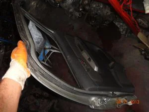 TOYOTA HILUX 2014 ÇIKMA HAFİF HASARLI SAĞ ARKA KAPI 2012 - 2013 - 2014 - 2015 Arası Modellerle Uyumludur