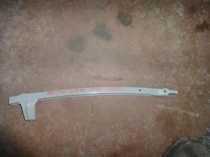 TOYOTA YARIS 2011 ÇIKMA SOL ÖN KISA KAPI İÇ DEMİRİ 2010 - 2011 Arası Modellerle Uyumludur