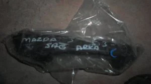 MAZDA 3 2010 ÇIKMA SAĞ ARKA KAPI TUTACAĞI 2009 - 2010 - 2011 Arası Modellerle Uyumludur