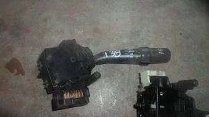 TOYOTA AVENSIS 2004 ÇIKMA SİLGİ KOLU 2002 - 2003 - 2004 - 2005 - 2006 Arası Modellerle Uyumludur