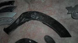 TOYOTA HILUX 2014 ÇIKMA SAĞ ÖN ÇAMURLUK ÜSTÜ PLASTİĞİ 2012 - 2013 - 2014 - 2015 Arası Modellerle Uyumludur