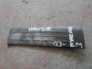 MAZDA 3 2010 ÇIKMA SAĞ ARKA DIŞ MARŞBEL PLASTİĞİ 2009 - 2010 - 2011 Arası Modellerle Uyumludur
