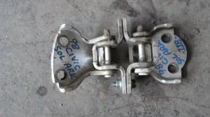 HONDA CIVIC 1998 ÇIKMA SOL ARKA KAPI ÜST MENTEŞESİ 1996 - 1997 - 1998 - 1999 Arası Modellerle Uyumludur