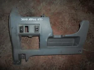 TOYOTA RAV4 2002 ÇIKMA GÖĞÜS DİZ PLASTİĞİ 2001 - 2002 - 2003 Arası Modellerle Uyumludur