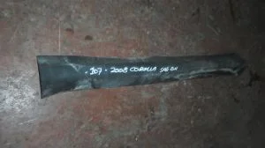 TOYOTA COROLLA 2008 ÇIKMA SAĞ ÖN MARŞBEL PLASTİĞİ 2007 - 2008 - 2009 - 2010 Arası Modellerle Uyumludur