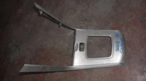 TOYOTA COROLLA 2008 ÇIKMA SAĞ VİTES KOLU ÇERÇEVESİ ÇITASI 2007 - 2008 - 2009 - 2010 Arası Modellerle Uyumludur