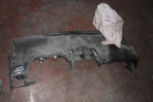 TOYOTA COROLLA 2008 ÇIKMA HASARLI ÜST GÖĞÜS 2007 - 2008 - 2009 - 2010 Arası Modellerle Uyumludur