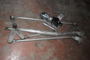 HONDA CIVIC 2007 ÇIKMA HASARLI ÖN SİLECEK MOTORU 2006 - 2007 - 2008 Arası Modellerle Uyumludur