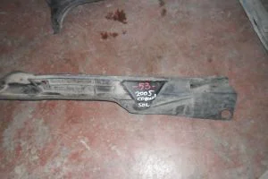 TOYOTA COROLLA 2003 ÇIKMA ÇAMURLUK İÇİ PLASTİĞİ SOL 2002 - 2003 - 2004 Arası Modellerle Uyumludur