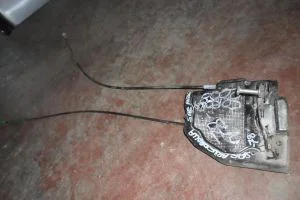 TOYOTA COROLLA 2008 ÇIKMA SAĞ ARKA KAPI KİLİDİ 2007 - 2008 - 2009 - 2010 Arası Modellerle Uyumludur