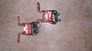 MAZDA RX - 8 2011 ÇIKMA SOL ARKA KAPI ALT MENTEŞESİ 2010 - 2011 Arası Modellerle Uyumludur