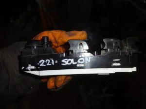 MAZDA 3 2010 ÇIKMA SOL ÖN CAM DÜĞMESİ 2009 - 2010 - 2011 Arası Modellerle Uyumludur