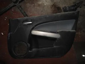 MAZDA 2 2009 ÇIKMA SAĞ ÖN KAPI DÖŞEMESİ 2009 - 2010 Arası Modellerle Uyumludur
