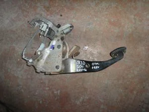 TOYOTA RAV4 2010 ÇIKMA FREN PEDALI 2010 - 2011 - 2012 Arası Modellerle Uyumludur