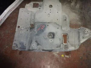TOYOTA AURIS 2011 ÇIKMA DEPO MUHAFAZASI 2011 - 2012 Arası Modellerle Uyumludur