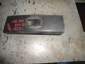 TOYOTA VERSO 2005 ÇIKMA SAĞ ÖN CAM DÜĞMESİ PLASTİK ÇERÇEVESİ 2004 - 2005 - 2006 - 2007 - 2008 - 2009 Arası Modellerle Uyumludur
