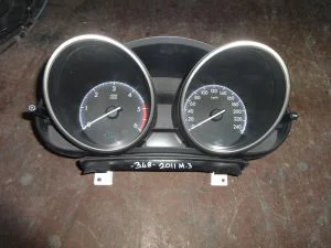 MAZDA 3 2012 ÇIKMA GÖSTERGE SAATİ 2012 - 2013 Arası Modellerle Uyumludur