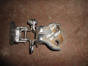 HONDA HRV 2005 ÇIKMA SOL ARKA KAPI ALT MENTEŞESİ 1999 - 2000 - 2001 - 2002 - 2003 - 2004 - 2005 - 2006 Arası Modellerle Uyumludur