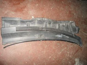 TOYOTA COROLLA 2012 ÇIKMA SAĞ ÖN CAM IZGARASI 2011 - 2012 - 2013 Arası Modellerle Uyumludur